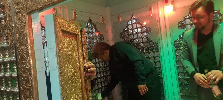 فیروزکوه | آئین غبار روبی آستان مقدس امام زاده اسماعیل در هفته بهزیستی