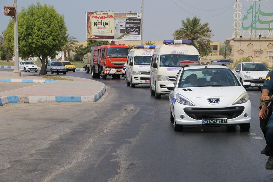 گزارش تصویری | برگزاری مانور خودروهای خدمات سیار اورژانس اجتماعی در سراسر استان