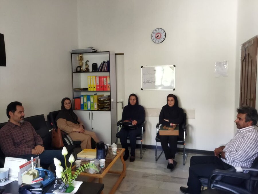 بازدید کارشناسان معاونت امور اجتماعی بهزیستی کردستان از بهزیستی شهرستان سنندج 