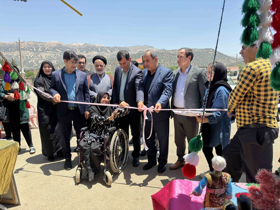افتتاح نمایشگاه دستاوردهای معلولین استان کهگیلویه و بویراحمد   
