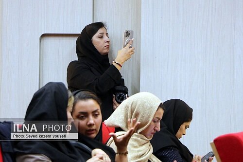 در رسانه| نشست خبری مدیرکل بهزیستی آذربایجان شرقی با اصحاب رسانه