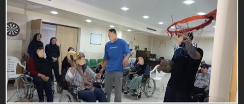 بازی های شناختی هیجانی ویژه افراد دارای معلولیت در آسایشگاه خیریه کهریزک برگزار شد