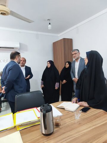 شهرستان بوشهر|دیدار  معاون سیاسی امنیتی اجتماعی فرماندار بوشهر با کارکنان مجتمع