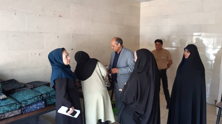 شهریار |بازدید مسئولین بهزیستی شهریار از نمایشگاه توانمندیهای مددجویان تحت پوشش