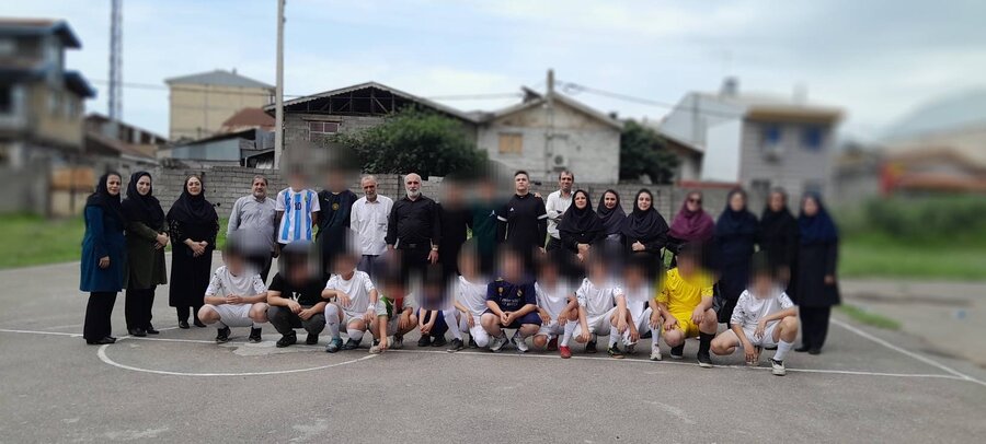 رشت | برگزاری مسابقه فوتبال گل کوچک ویژه کودکان کار و فرزندان تحت پوشش بهزیستی در محلات کم برخوردار شهرستان رشت