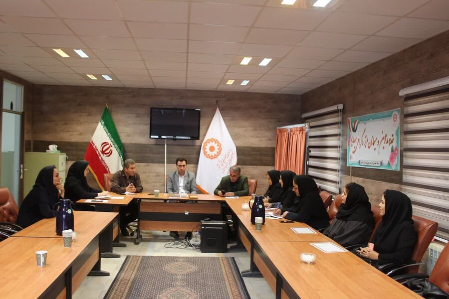 اردبیل |  برگزاری جلسه برنامه مشارکت نوجوانان ایران (مانا) و مشارکت اجتماعی زنان در اداره بهزیستی شهرستان اردبیل