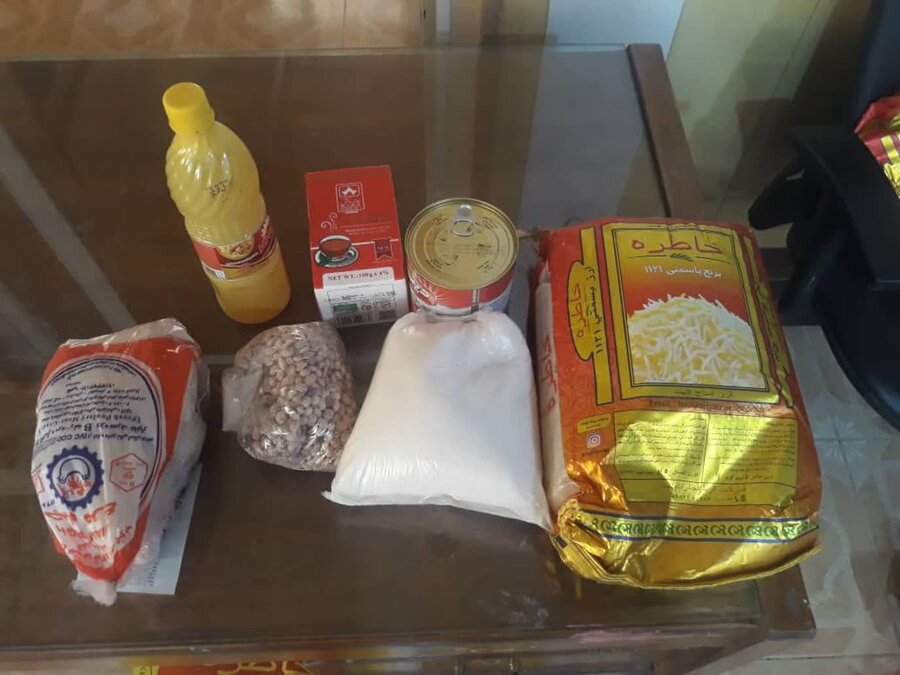 436بسته معیشتی و نوشت افزار بین مددجویان بهزیستی شهرستان بوشهر توزیع شد 436بسته معیشتی و نوشت افزار بین مددجویان بهزیستی شهرستان بوشهر توزیع شد