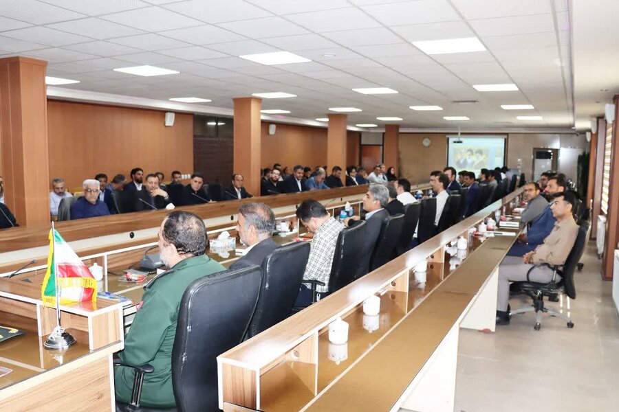 جلسه شورای اداری شهرستان با گزارش عملکرد بهزیستی شاهین دژ 