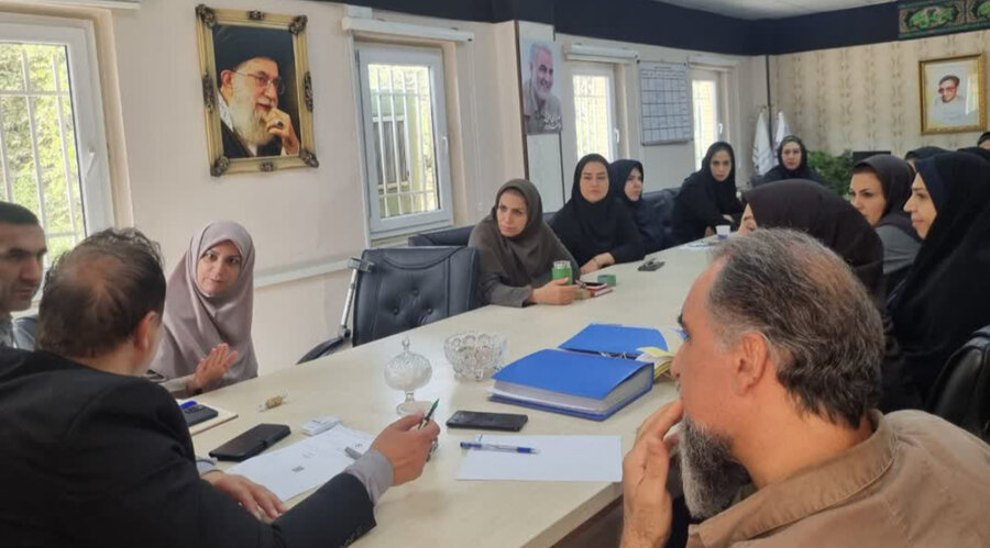 کرج | جلسه هم اندیشی با مسئولین دفاتر نظارتی در جهت رفع چالش و تسهیل امور مراکز غیردولتی کرج | جلسه هم اندیشی با مسئولین دفاتر نظارتی در جهت رفع چالش و تسهیل امور مراکز غیردولتی