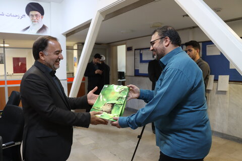 گزارش تصویری ا تقدیر از خبرنگاران واحد خبر صداوسیمای استان مرکزی شبکه آفتاب