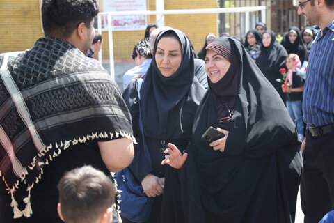 گزارش تصویری | استقبال مدیرکل بهزیستی گیلان از فرزندان تحت حمایت بهزیستی در خانه شبانه روزی مژدهی رشت