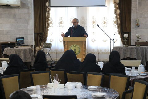 گزارش تصویری | استقبال مدیرکل بهزیستی گیلان از فرزندان تحت حمایت بهزیستی در خانه شبانه روزی مژدهی رشت