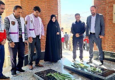 گزارش تصویری / مراسم غبارروبی مزار شهدای گمنام  بمناسبت هفته دولت در چالدران