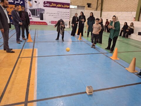 گزارش تصویری ا برگزاری جشنواره بازی‌های بومی محلی درقالب برنامه cbr ( توانبخشی مبتنی بر جامعه معلولین روستایی) در شهرستان دلیجان