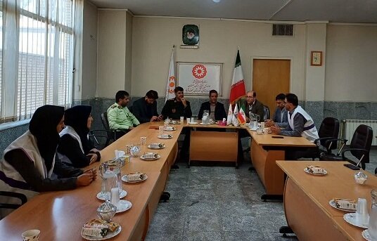 نجفآباد| به مناسبت سالروز تشکیل اورژانس اجتماعی، از پرسنل اورژانس اجتماعی تقدیر شد