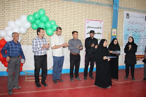 بویین میاندشت| برگزاری جشنواره ورزشی و بازیهای بومی محلی جام بلند همتان