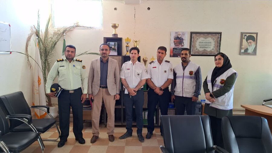 دیواندره | جلسه اورژانس اجتماعی بهزیستی با نیروی انتظامی، فوریت های پزشکی (۱۱۵) و آتش نشانی