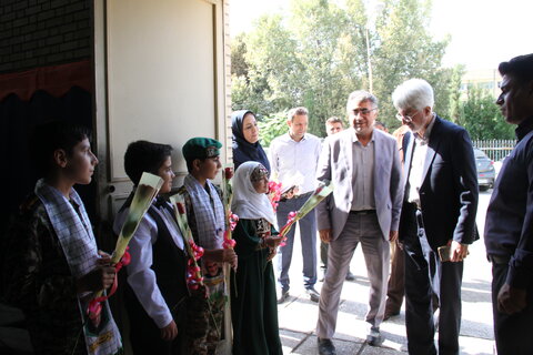 'گزارش تصویری| دومین جشنواره  ملی ورزشی و بازی های بومی محلی  افراد دارای معلولیت تحت پوشش  برنامه CBR روستایی در استان فارس