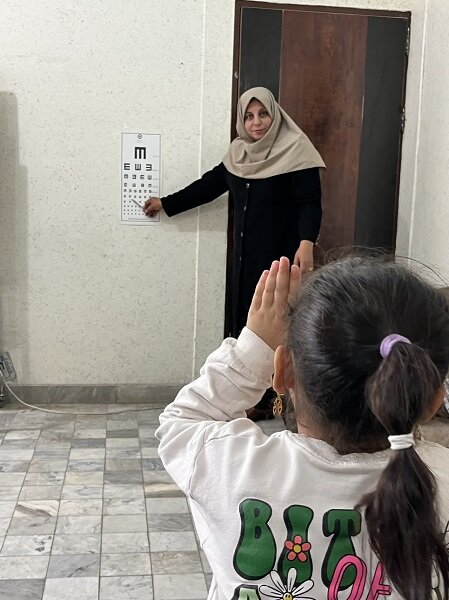 نجفآباد| برگزاری میز خدمت به مناسبت هفته جهانی ناشنوایان