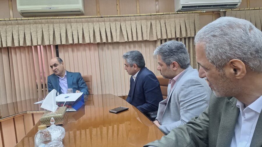 دیدار مدیرکل و کارکنان بهزیستی استان با استاندار گیلان دیدار مدیرکل و کارکنان بهزیستی استان با استاندار گیلان