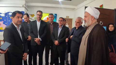 🔸لرستان[] گـــزارش سیمای استانی از بازدید رئیس ڪل دادگستری و جمعی از مدیران قضایی استان از مراکز کودک و نوجوان بهزیستی بمناسبت هفته ملی ڪــودڪ.