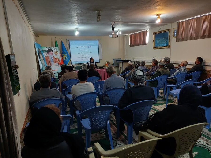 برگزاری کارگاه آموزشی سلامت روان سالمندان در شهرستان پیرانشهر