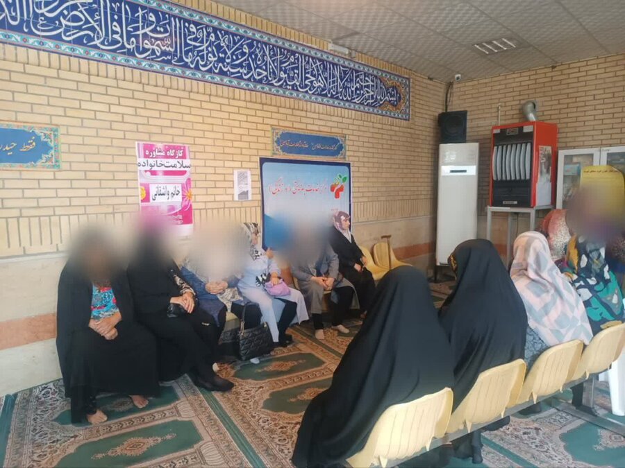 ایستگاه سلامت و خدمات مشاوره ای به مناسبت هفته سلامت برپا شد ایستگاه سلامت و خدمات مشاوره ای به مناسبت هفته سلامت برپا شد