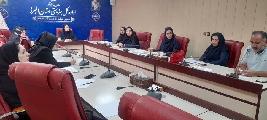 جلسه هم اندیشی دستورالعمل طرح اجتماع محور در محلات کم برخوردار جلسه هم اندیشی دستورالعمل طرح اجتماع محور در محلات کم برخوردار
