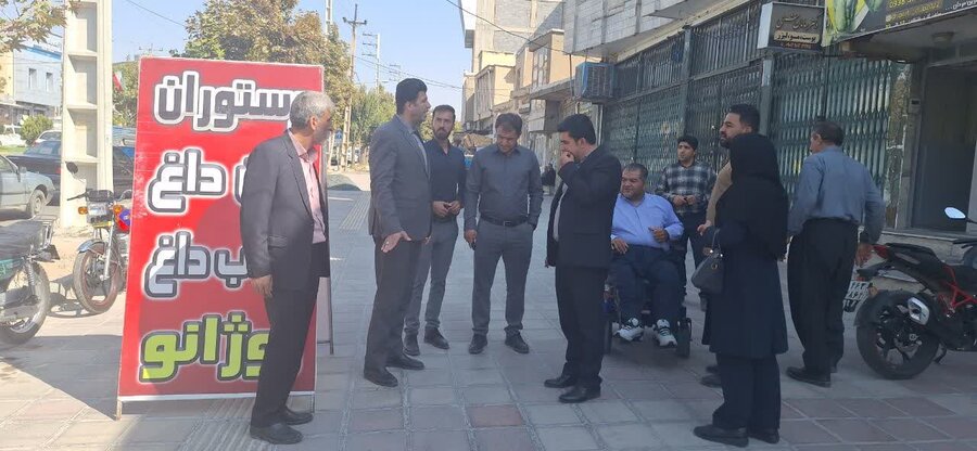 بازدید میدانی از مناسب سازی شهری در کامیاران