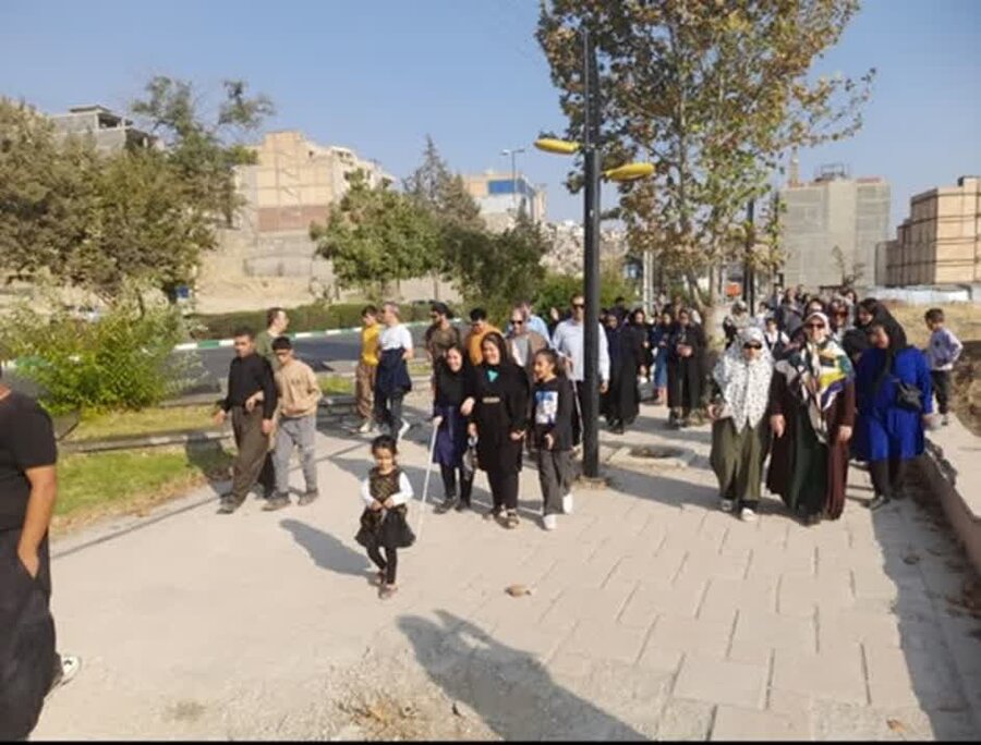 مریوان | همایش پیاده روی در گرامیداشت روز جهانی عصای سفید