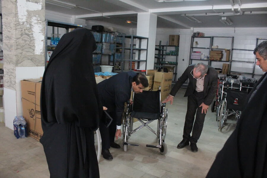 مدیر کل بهزیستی استان البرز از انبار اداره بهزیستی شهرستان ساوجبلاغ بازدید کرد مدیر کل بهزیستی استان البرز از انبار اداره بهزیستی شهرستان ساوجبلاغ بازدید کرد