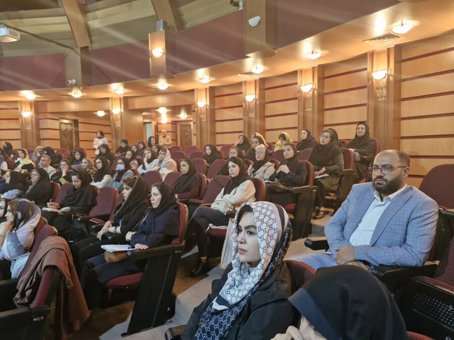 همایش علمی اهمیت سلامت روان در محیط کار همایش علمی اهمیت سلامت روان در محیط کار