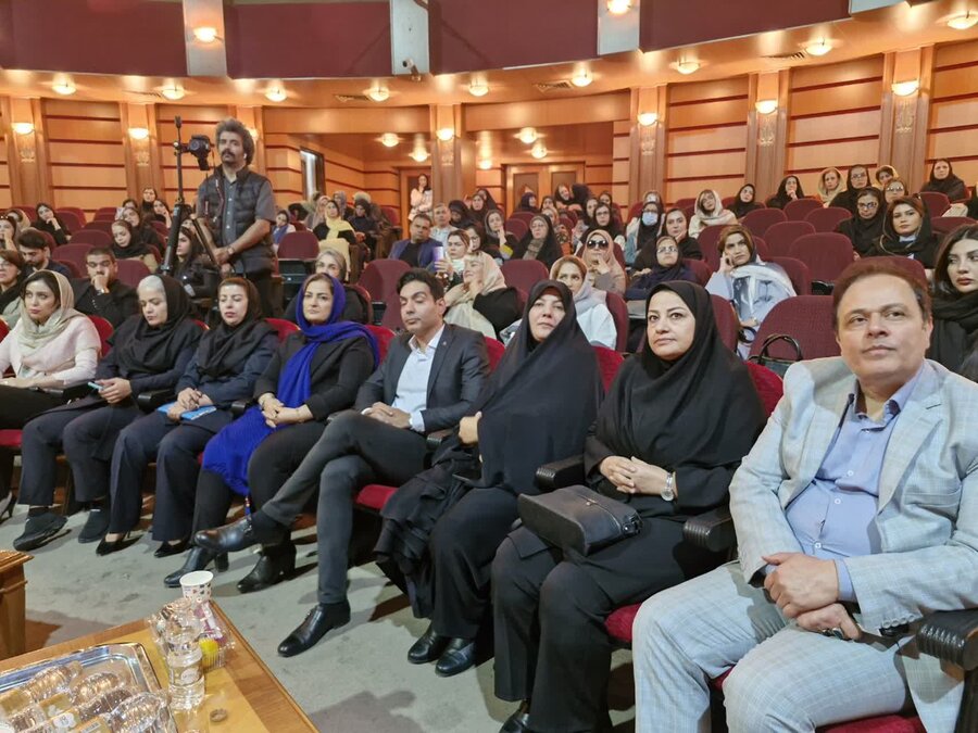 همایش علمی اهمیت سلامت روان در محیط کار همایش علمی اهمیت سلامت روان در محیط کار