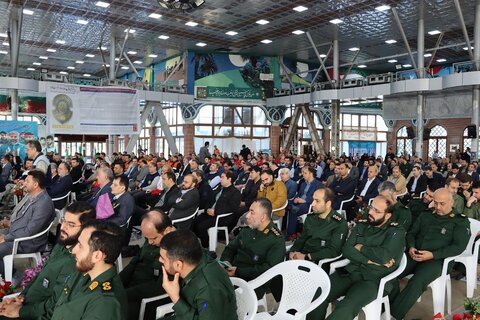 مراسم گرامیداشت هفته پدافندغیرعامل در گلزار شهدای رشت برگزار شد