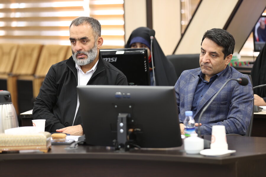 جلسه رویکرد خانواده محوری در ساماندهی کودکان فاقد سرپرست موثر جلسه رویکرد خانواده محوری در ساماندهی کودکان فاقد سرپرست موثر