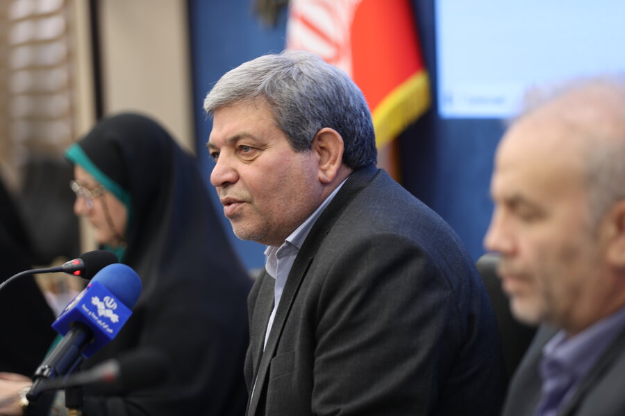 جلسه رویکرد خانواده محوری در ساماندهی کودکان فاقد سرپرست موثر جلسه رویکرد خانواده محوری در ساماندهی کودکان فاقد سرپرست موثر