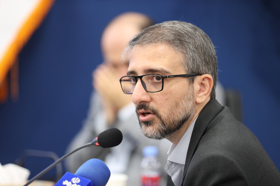 جلسه رویکرد خانواده محوری در ساماندهی کودکان فاقد سرپرست موثر جلسه رویکرد خانواده محوری در ساماندهی کودکان فاقد سرپرست موثر