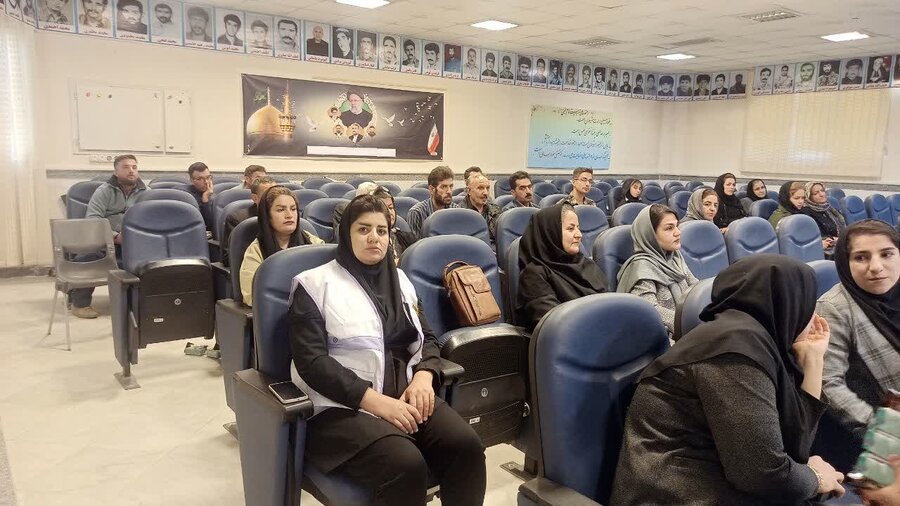 همایش پیشگیری از خودکشی در کامیاران