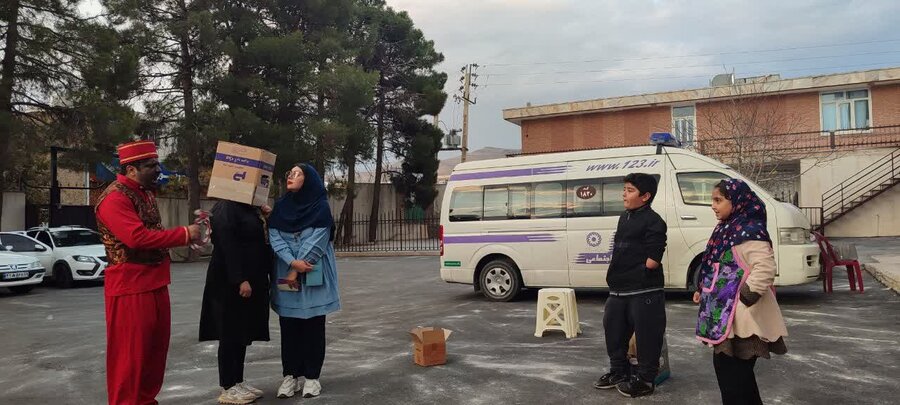 اولین روز از مرحله بازبینی جشنواره تئاتر "زاگرس"
| بخش دوم