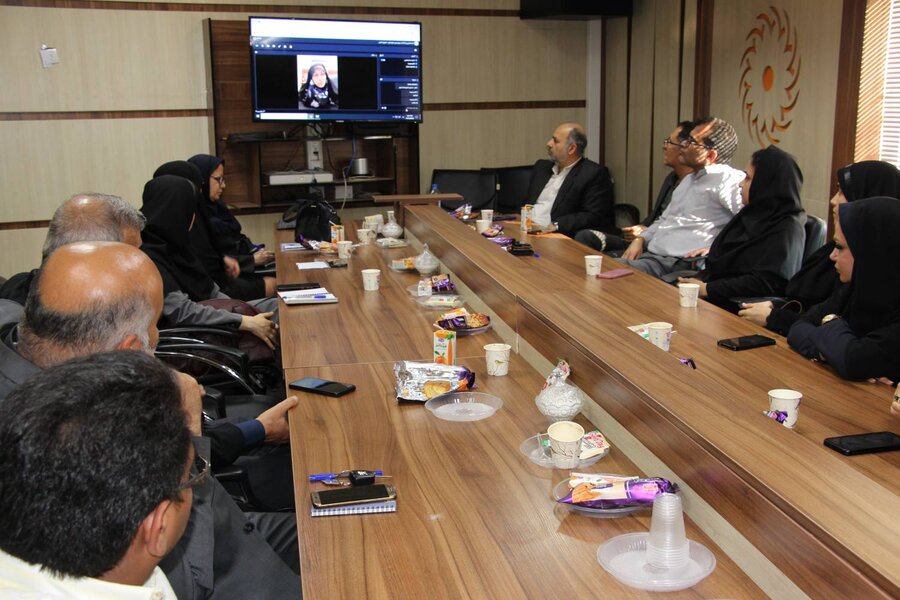 نشست با کار آفرینان نشست با کار آفرینان