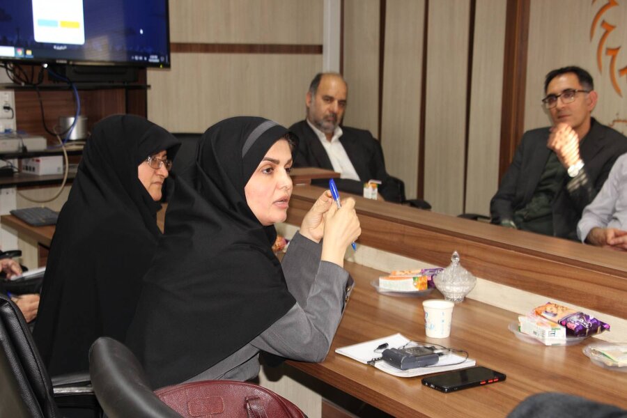 نشست با کار آفرینان نشست با کار آفرینان