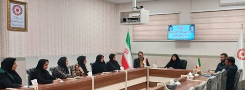 جلسه توجیهی قانون جامع حمایت از حقوق معلولان در بهزیستی شاهین دژ