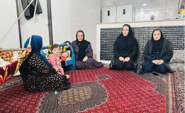 کامیاران | دیدار با خانواده های دارای فرزند چند قلوی تحت حمایت بهزیستی