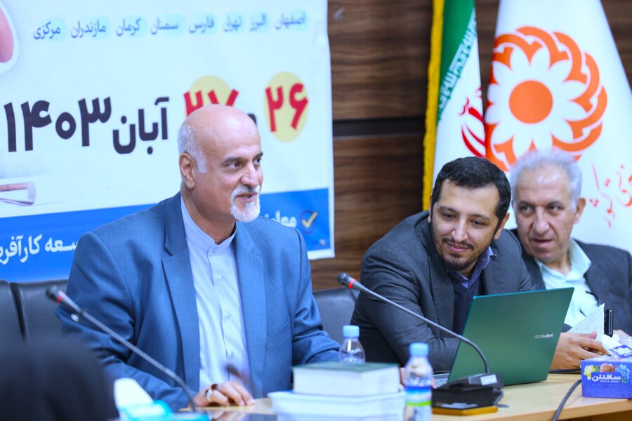 اولین کارگاه آموزشی استعداد یابی و توسعه مهارت های نوجوانان 13 تا 18 سال جامعه هدف سازمان بهزیستی کشور اولین کارگاه آموزشی استعداد یابی و توسعه مهارت های نوجوانان 13 تا 18 سال جامعه هدف سازمان بهزیستی کشور