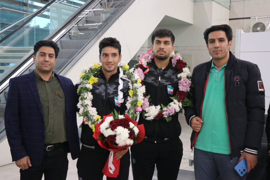 مراسم استقبال از اعضای تیم ملی فوتبال 7 نفره ایران برگزار شد مراسم استقبال از اعضای تیم ملی فوتبال 7 نفره ایران برگزار شد