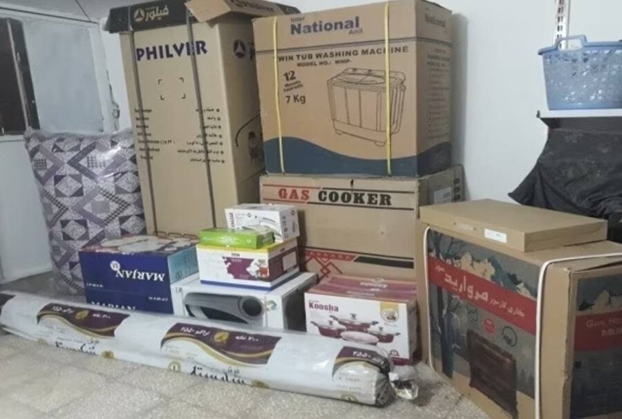 شهرری | اهدای ۵ سری جهیزیه به زوجین تحت پوشش بهزیستی