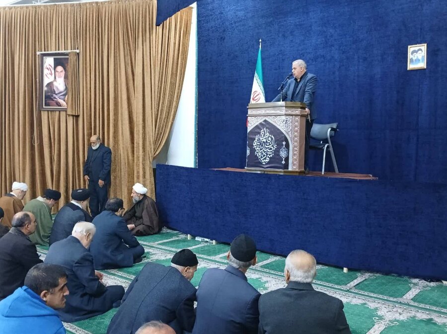 قرچک | سخنرانی سرپرست بهزیستی شهرستان قبل از خطبه های نماز جمعه قرچک | سخنرانی سرپرست بهزیستی شهرستان قبل از خطبه های نماز جمعه