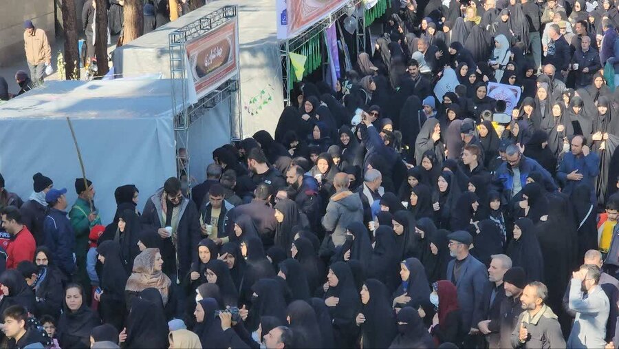 رباط کریم | حضور خانواده بهزیستی در مراسم عزاداری حضرت فاطمه الزهرا (س) رباط کریم | حضور خانواده بهزیستی در مراسم عزاداری حضرت فاطمه الزهرا (س)