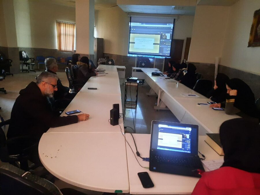 بیجار | برگزاری دوره آموزشی توجیهی دستورالعمل مسکن