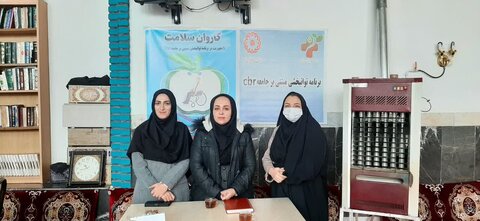 کاروان سلامت توانبخشی مبتنی بر جامعه و میز خدمت بهزیستی در روستای نجم آباد برگزار شد